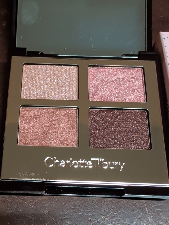Charlotte Tilbury Other - Charlotte Tilbury Pillow Talk Luxury Palette of Pops